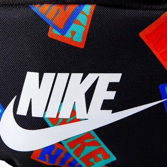 New! NIKE Heritage Hip Pack Medium Multi Black Fanny Sling Bag Air Max Swoosh - Picture 4 of 6